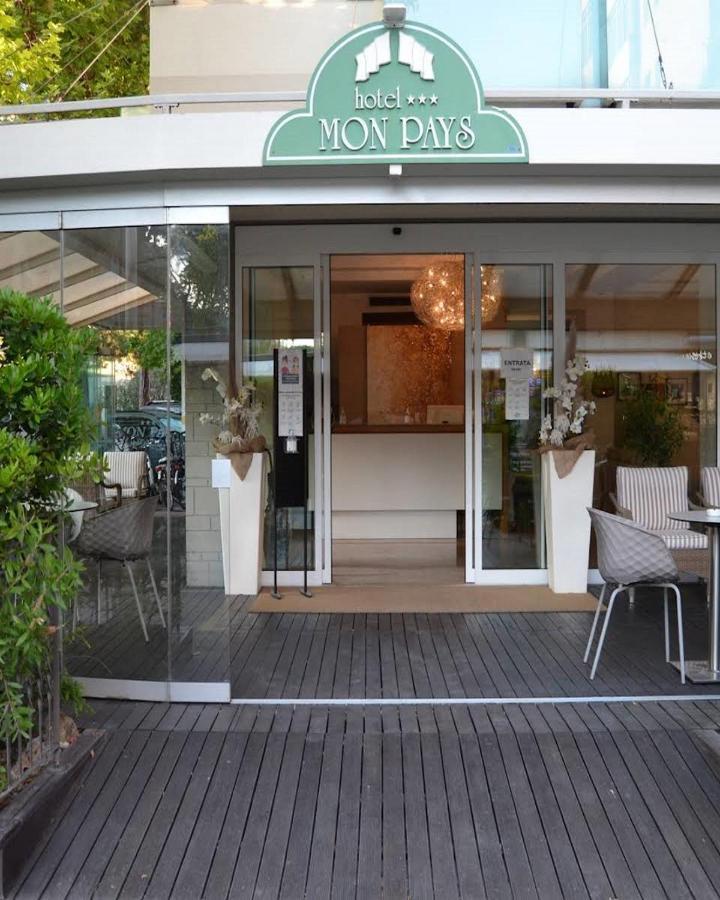 Hotel Mon Pays Riccione Exteriör bild